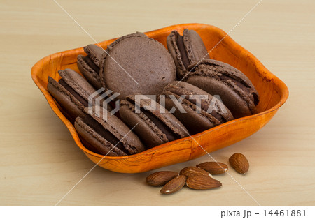 Chocolate macaroons Chocolate macaroons 14461881
