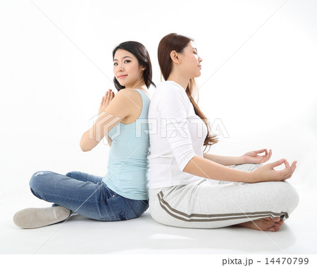 Two Woman exersise yoga meditate relax health  14470799