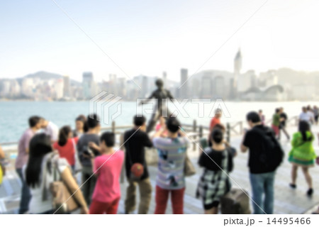 People are photographed on the waterfront 14495466