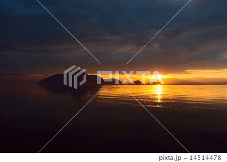 洞爺湖　朝日 14514478