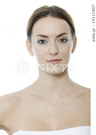 Woman in beauty style pose 14515807