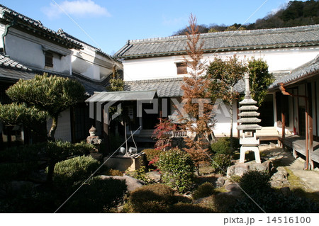 日本庭園 14516100