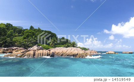 The island of dreams. Rest and relaxation. 14519549