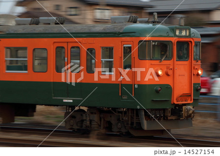 信越本線115系(湘南色:直江津⇔長岡) 信越本線115系(湘南色:直江津⇔長岡) 14527154