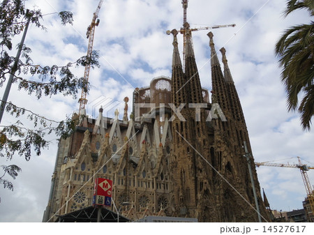 サグラダファミリア 14527617