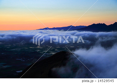 夜明け 夜明け 14529545