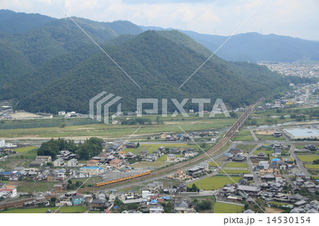 上郡付近を行く山陽本線115系 上郡付近を行く山陽本線115系 14530154