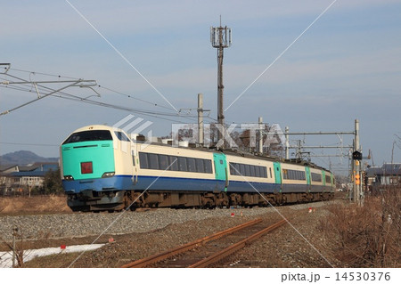 信越山線を行く485系快速くびき野号 14530376