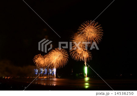 江ノ島花火大会 江ノ島花火大会 14536250