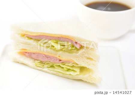 おいしいサンドイッチと珈琲 14541027