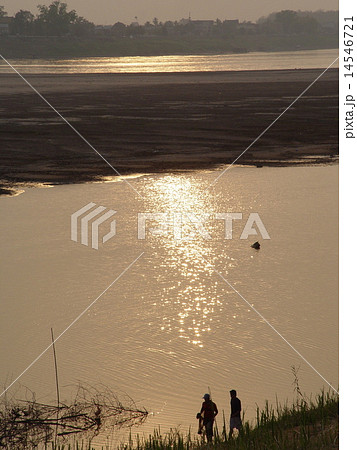 メコン川の夕暮れ（ビエンチャン／ラオス） 14546721