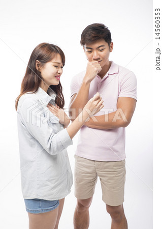 Couple/Relationship/Young Adult Couple/Relationship/Young Adult 14560353