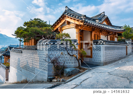 Bukchon Hanok Village 14561632