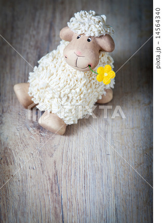 Easter decoration with cute lamb and eggs 14564340