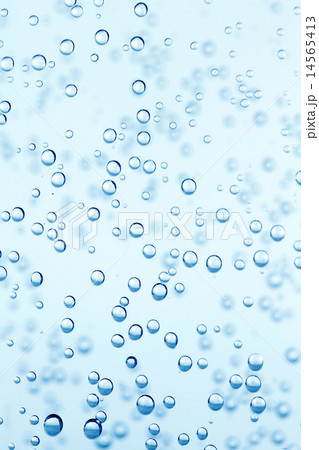 Water bubbles 14565413
