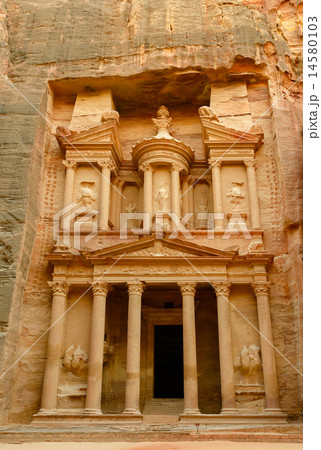 Jordan, Petra. Treasury 14580103