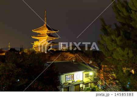 東山花灯路 - 八坂の塔 14585383