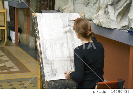 Academy of Fine Arts 14590455