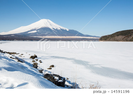 Mount Fuji Iced Yamanaka Lake Mount Fuji Iced Yamanaka Lake 14591196