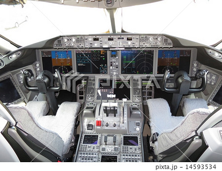 タイ国際航空　ボーイング787コックピット　 14593534