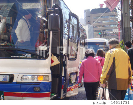 中国人観光客 買い物バスツアー（秋葉原） 14611751