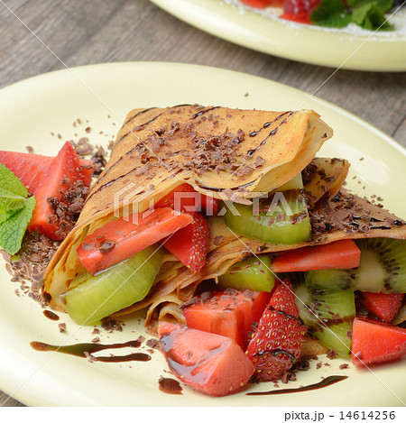 Homemade crepes 14614256