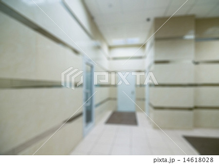 Common office building interior blur background 14618028
