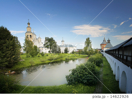 Christian church blue sky Christian church blue sky 14622926
