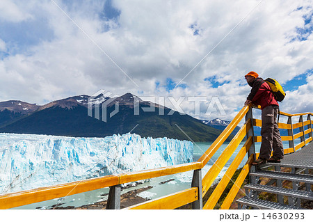 Glacier in Argentina Glacier in Argentina 14630293