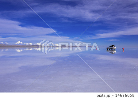 ミラーレイクのウユニ塩湖 ミラーレイクのウユニ塩湖 14636659