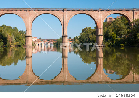 Bridge in Albi and its reflection Bridge in Albi and its reflection 14638354