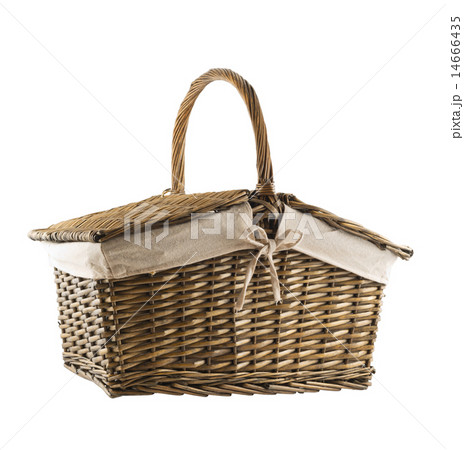Picnic basket hamper isolated Picnic basket hamper isolated 14666435