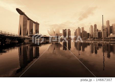 Singapore skyline 14667307