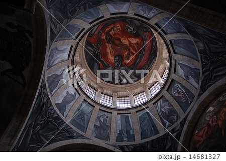 メキシコ　グアダラハラ　オスピシオ・カバーニャス　天井画 14681327