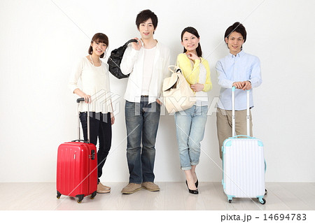 旅行イメージ 学生 若い男女 旅行イメージ 学生 若い男女 14694783