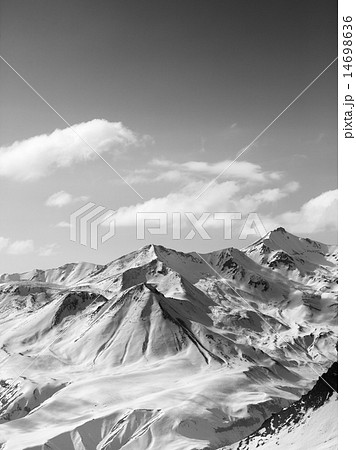 Black and white snowy mountains in nice sun day Black and white snowy mountains in nice sun day 14698636