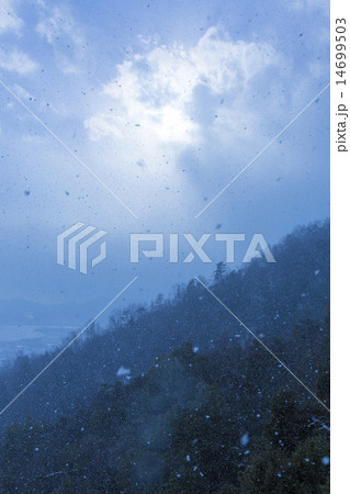 吹雪の山 吹雪の山 14699503