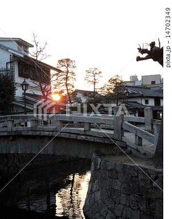 倉敷の街　夕景 14702349