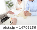 商談　訪問販売　説明　相談　手元だけ 14706156