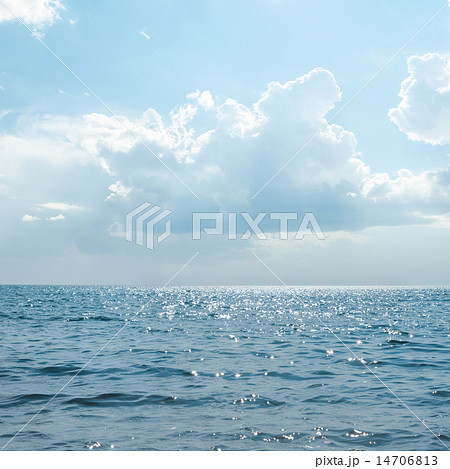 cloudy sunny sky over sea cloudy sunny sky over sea 14706813