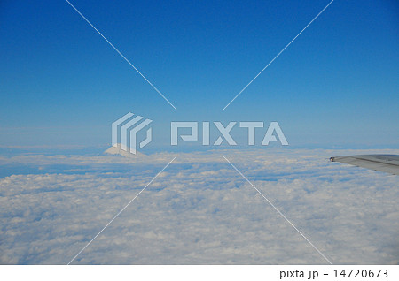 飛行機から見える富士山 14720673
