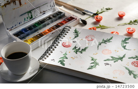 cherry tomatoes ans arugula cherry tomatoes ans arugula 14723500