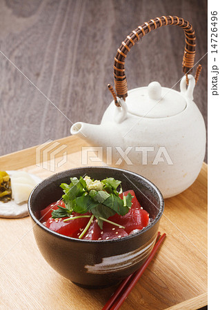 づけまぐろのお茶漬け づけまぐろのお茶漬け 14726496