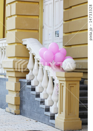 porch with balloons porch with balloons 14733328