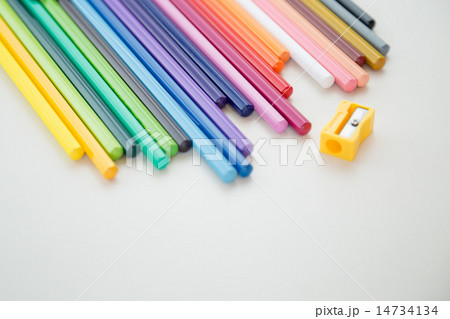 Row of color pencil crayons 14734134