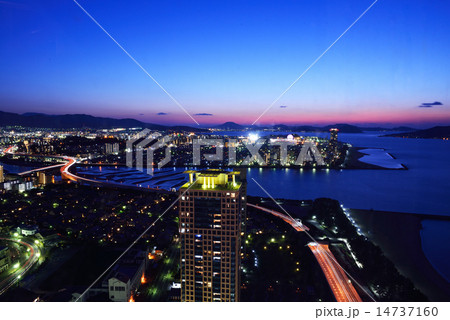 福岡タワーからの博多の夜景 14737160