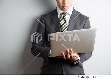 ビジネス 男性 PC ノマド ビジネス 男性 PC ノマド 14738055