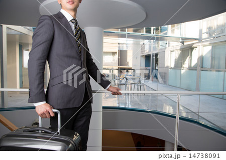 ビジネス　男性　外出　出張　外回り　時計 14738091