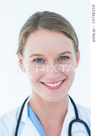 Smiling doctor looking at camera 14746250