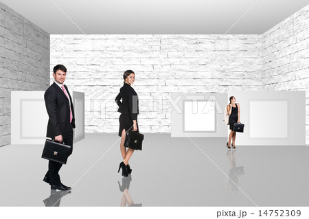 Business people walking on art gallery 14752309
